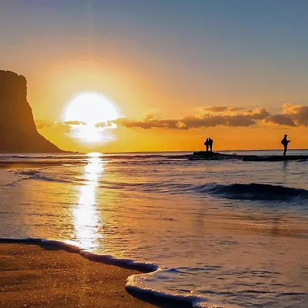 Apolo Vi-4 By Interhome カルプ